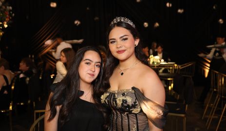  Camila Reynoso y Ayari Malillany Yusseff.