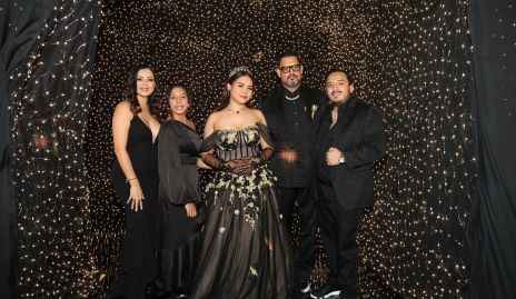  Alina Farías, Kevin Portales, Ayari Malillany Yusseff, Alejandro Yusseff y Helen Díaz.
