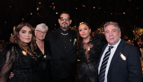  Lucero Acosta, Montse, Alejandro Yusseff, Thalía Gabriela Oliva y Francisco Canales desde Barcelona.