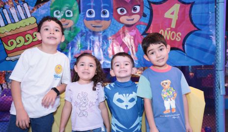  Nicolás, María Inés, José Pablo y Jaime Morales.