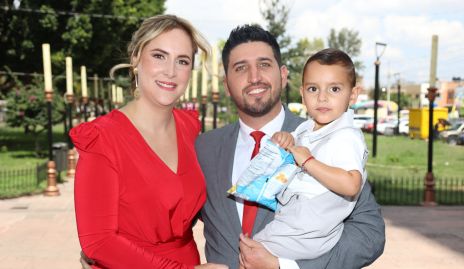  Alejandra Rivera, Armando Acosta y Armando Acosta.