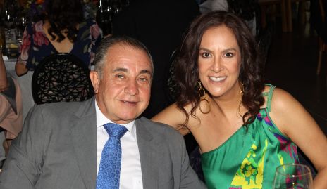  Javier Alcalde y Delia Iduarte.