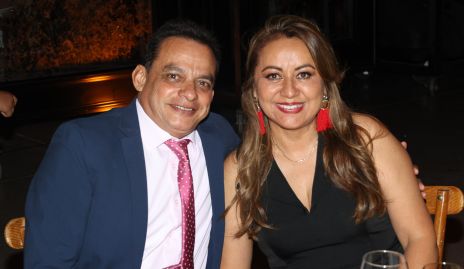  Humberto Acosta y Adriana Acosta.