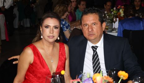  Areli Gómez y Emilio Ángeles.