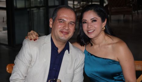  Johnatan Mendioza y Luz Elena.