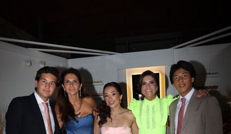  Cali, Guille, Claudia, Claudia y Sebastián de los Santos.