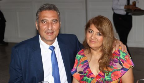  Felipe Robledo y Renata Flores.