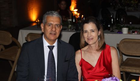  Tony Madrigal y Marisa Valle.