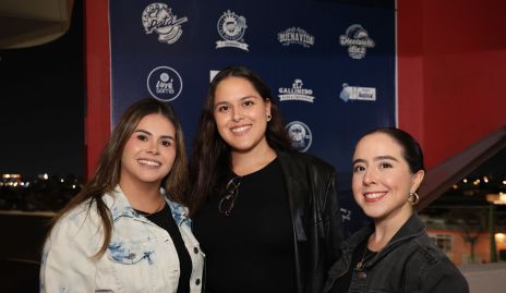  Andrea Nava, Mar Segovia y Tania Romero.