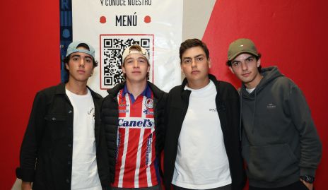  Salvador Orozco, Alejandro Martínez, Juan Pablo González e Iker Viramontes.