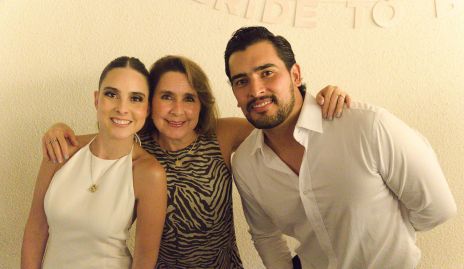  Bárbara González, Marisol Hernández y Tirso González.