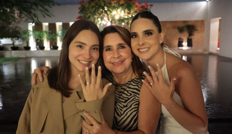  Daniela González, Marisol Hernández y Bárbara González.