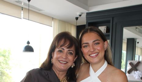  Rosy Pérez y Silvia Olivares.