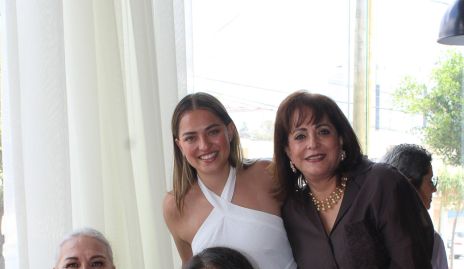  Silvia Olivares, Rosy Pérez, Blanca Villarreal y Mara.