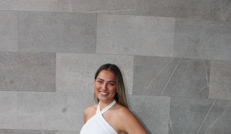  Silvia Olivares.