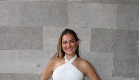  Silvia Olivares.