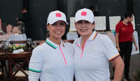  Fernanda de la Vara y Alma Méndez.