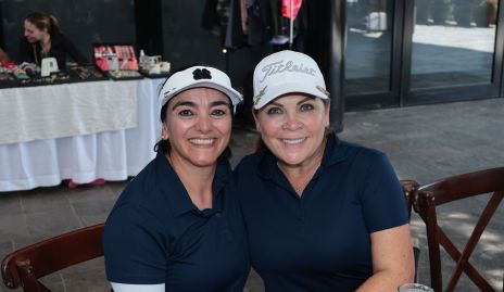  Vari Espinoza y Fabiola Granados.
