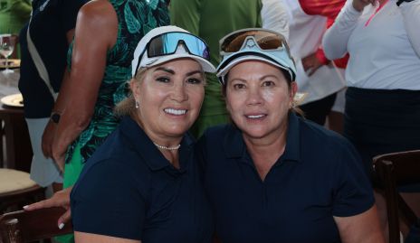  Emma García y Gaby Arce.