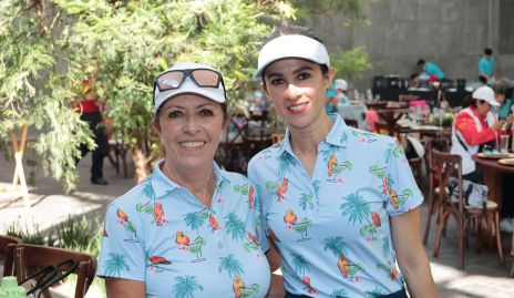  Esperanza Gascón y Luz Velina Ramírez.