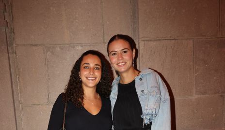  Ana Gaby Villalba y Caro Zermeño.