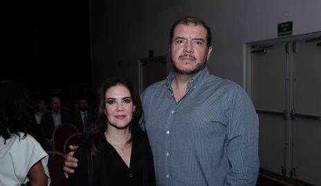   Edith Pérez y David Regil.
