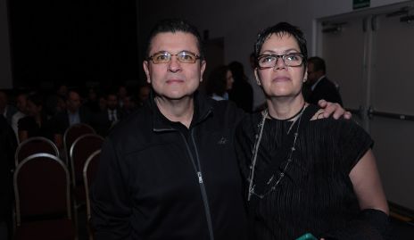 Roger Acevedo y Gabriela Maza.