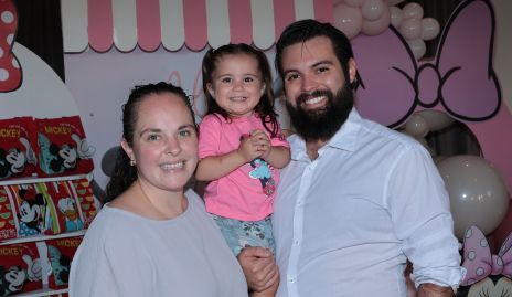  Andrea Díaz Infante, Alicia Zapata y Arturo Zapata.