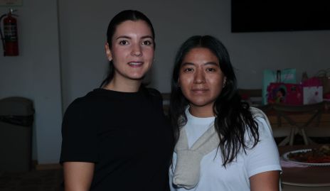  Mimí Navarro y Ana Meche Cifuentes.