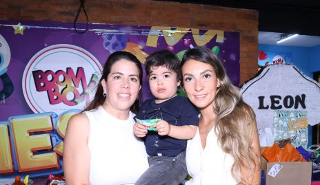  Gaby Carrillo, José Pablo Meade y Ana Gaby Astorga.