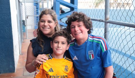  Cecilia Nieto, Santiago Benavente y Mariano Benavente.