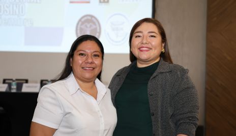  Ana Laura Torres y Silvia Sánchez.