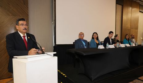  Dr. Sergio Curiel.