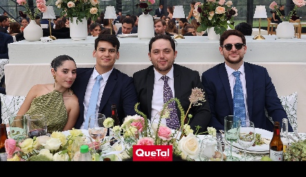  Ana Paula, Agustín Aguilar, Alejandro, Arturo y Pablo. 