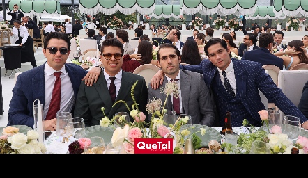  Juan Carlos, Oliver, Luis Mario, Oscar y Emilio. 