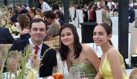  Javier, Julia y Katia.