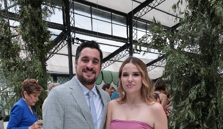  Antonio y Grecia.