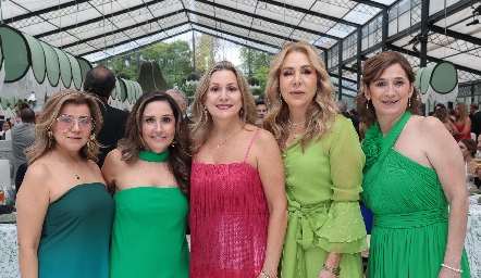  Gaby Flores, Martha Chalita, Guadalupe García, Claudia Hermosillo y Mónica Leal.