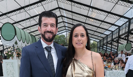 Juan Paulo Almazán y Cristina Vallejo.