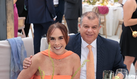  Ilenia y Luis Arturo Estrada.