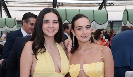  Alejandra y Daniela.