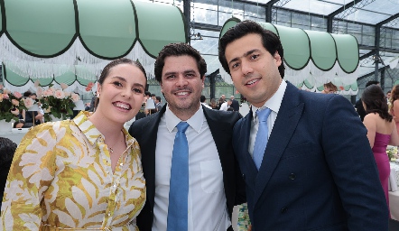 Tere Ledezma, Luis y Gabriel Torres.