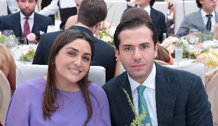  Regina Nieto y Mauricio Torres.