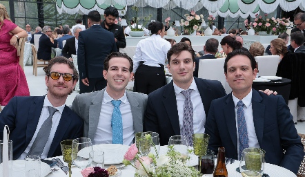  Alejandro Naya, Diego Mendizábal, Héctor y Jorge Naya.