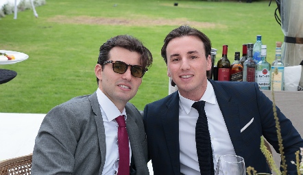 Federico Alcalde y Rodrigo Navarro.