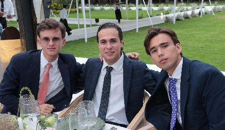  Ignacio Martín Alba, César Flores y Oscar Ruiz.