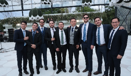 Pepe con sus amigos.