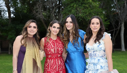  Xitlali Sánchez, Maripepa Muriel, Ximena Navarrete y Pituca Escartín.