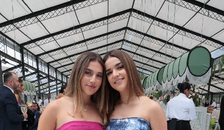  María José Abella y Clau Torres.