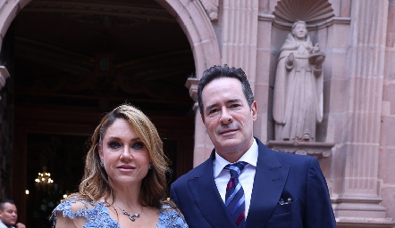  Alejandra Santos y Manuel Lozano.